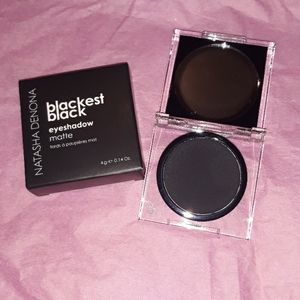 Natasha Denona Balckest Black Matte Eyeshadow